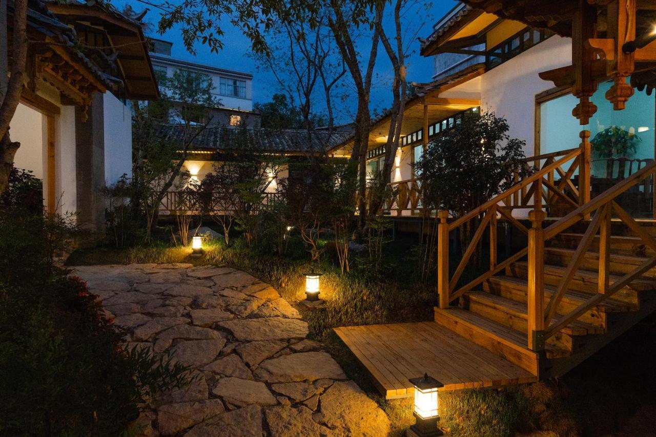 Yuanyan Heyuan Homestay Kunming Eksteriør bilde