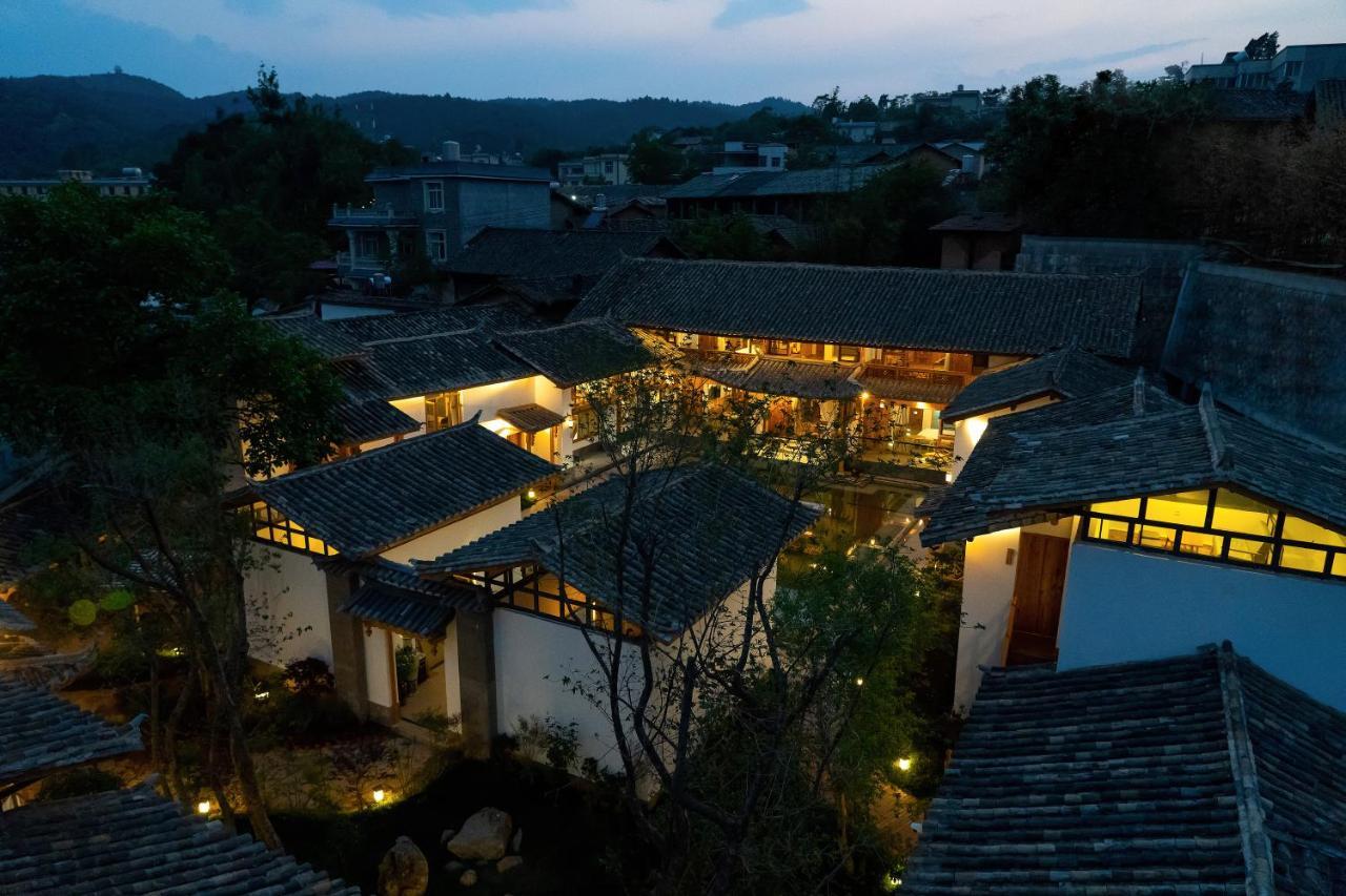 Yuanyan Heyuan Homestay Kunming Eksteriør bilde